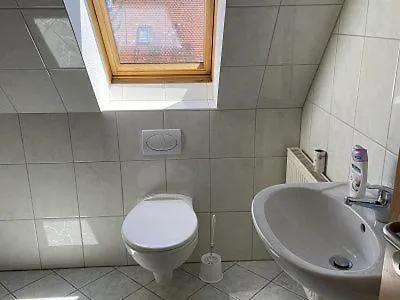 Ferienwohnung Am Weimarhallen-Park Apartman *